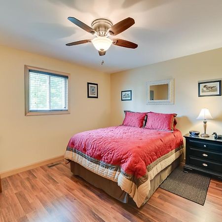 Kentucky Lake Getaway With Lookout Deck, Water View! New Concord المظهر الخارجي الصورة