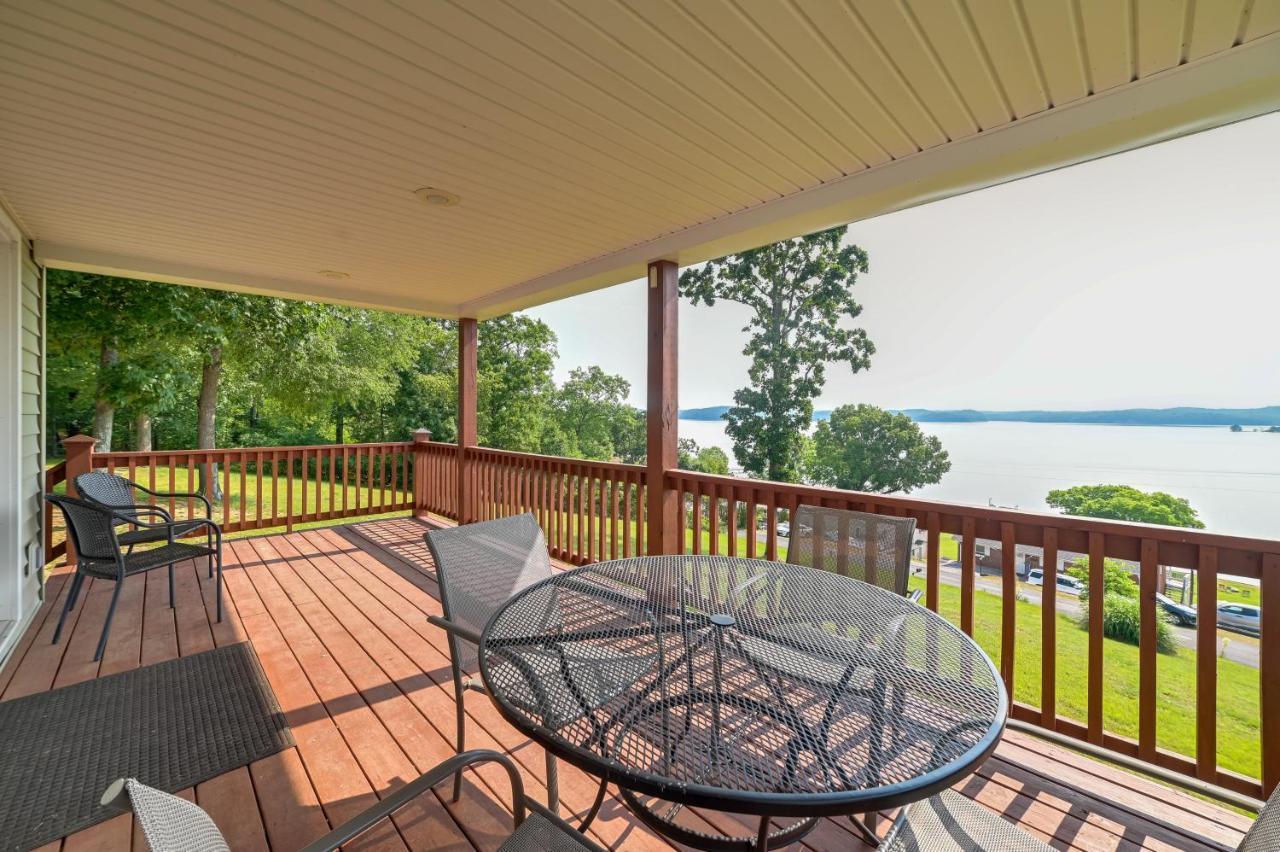 Kentucky Lake Getaway With Lookout Deck, Water View! New Concord المظهر الخارجي الصورة