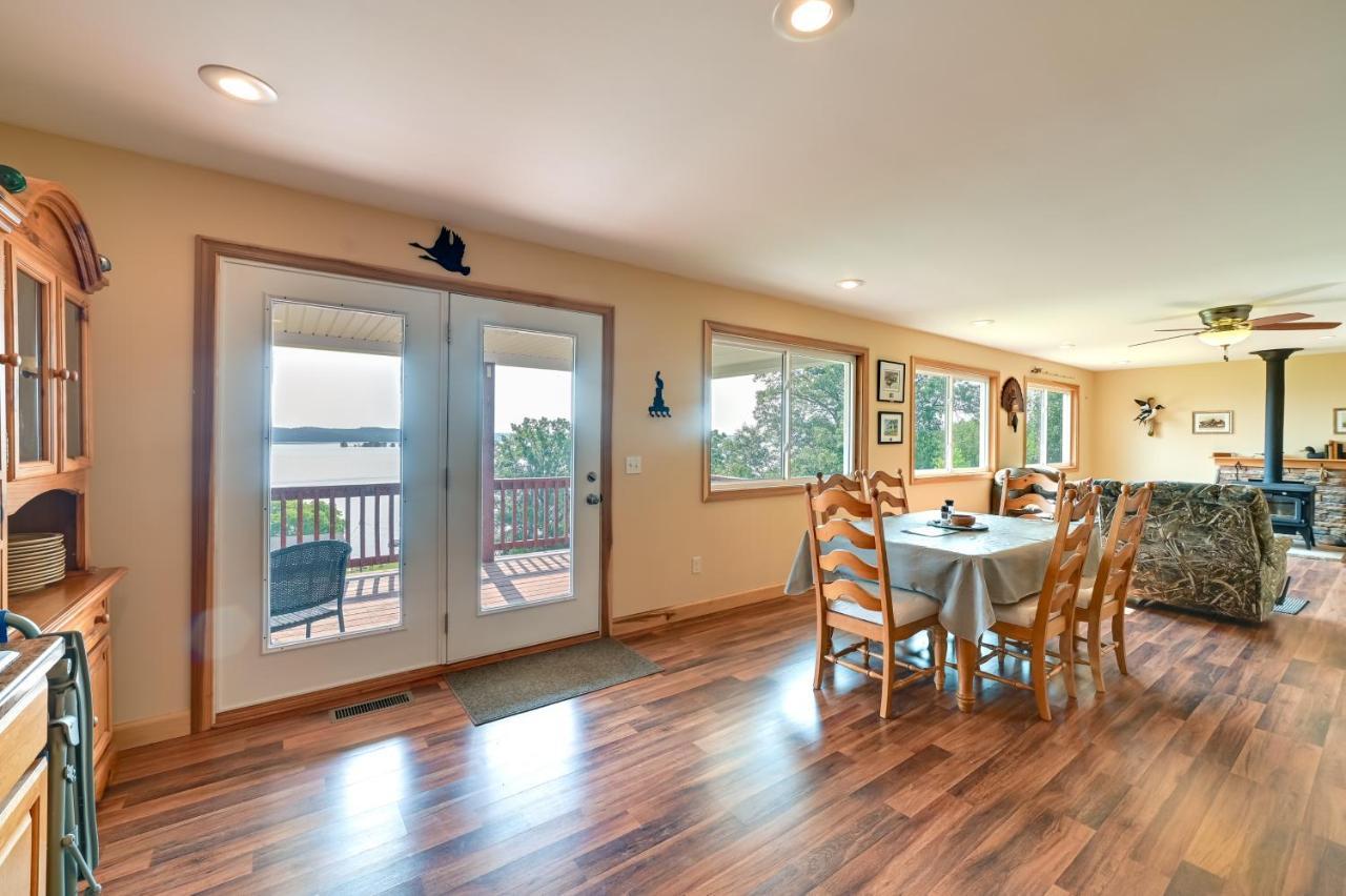 Kentucky Lake Getaway With Lookout Deck, Water View! New Concord المظهر الخارجي الصورة